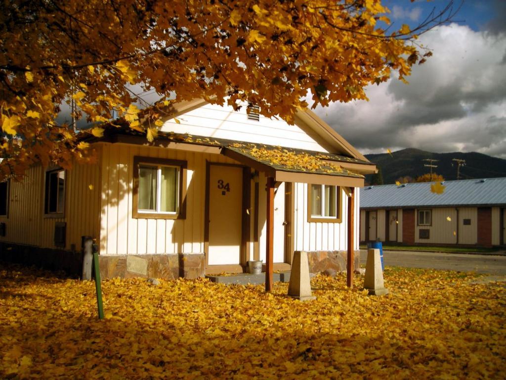 Falls Motel Thompson Falls Exterior foto